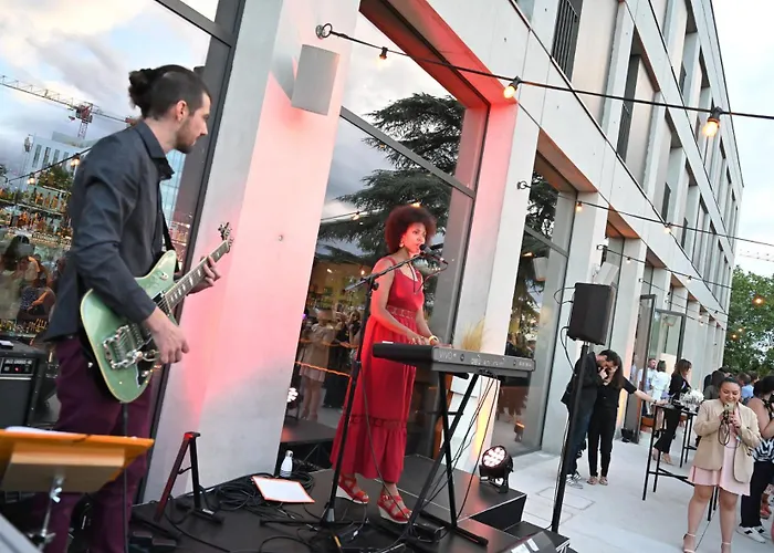 The Ruck Hotel