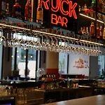 The Ruck 4* Lyon