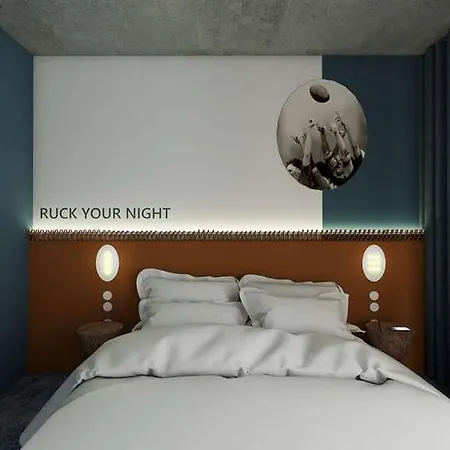 The Ruck 4* Lyon