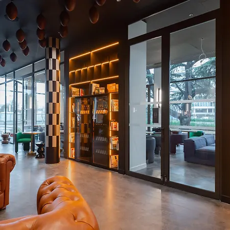 Hotel The Ruck 4*