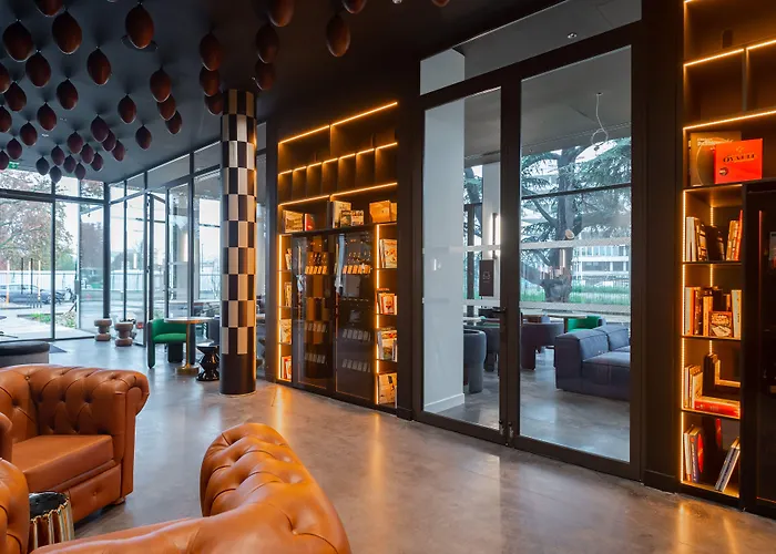 Hotel The Ruck 4*